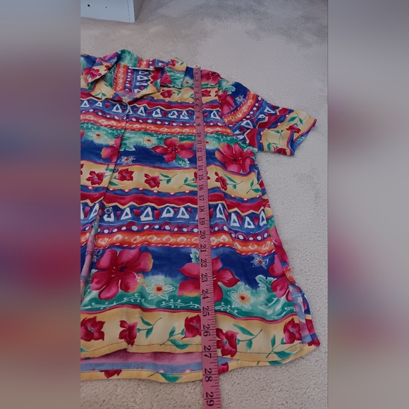 Alfred Dunner~Colorful Floral Tropical Button Down Shirt - Picture 2 of 8
